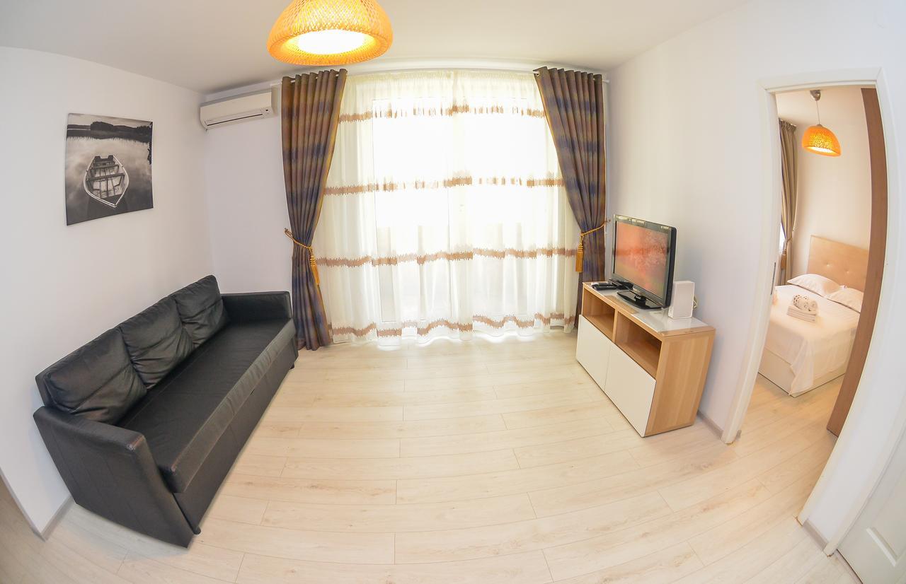 University Square Accommodation Bucureşti Ngoại thất bức ảnh