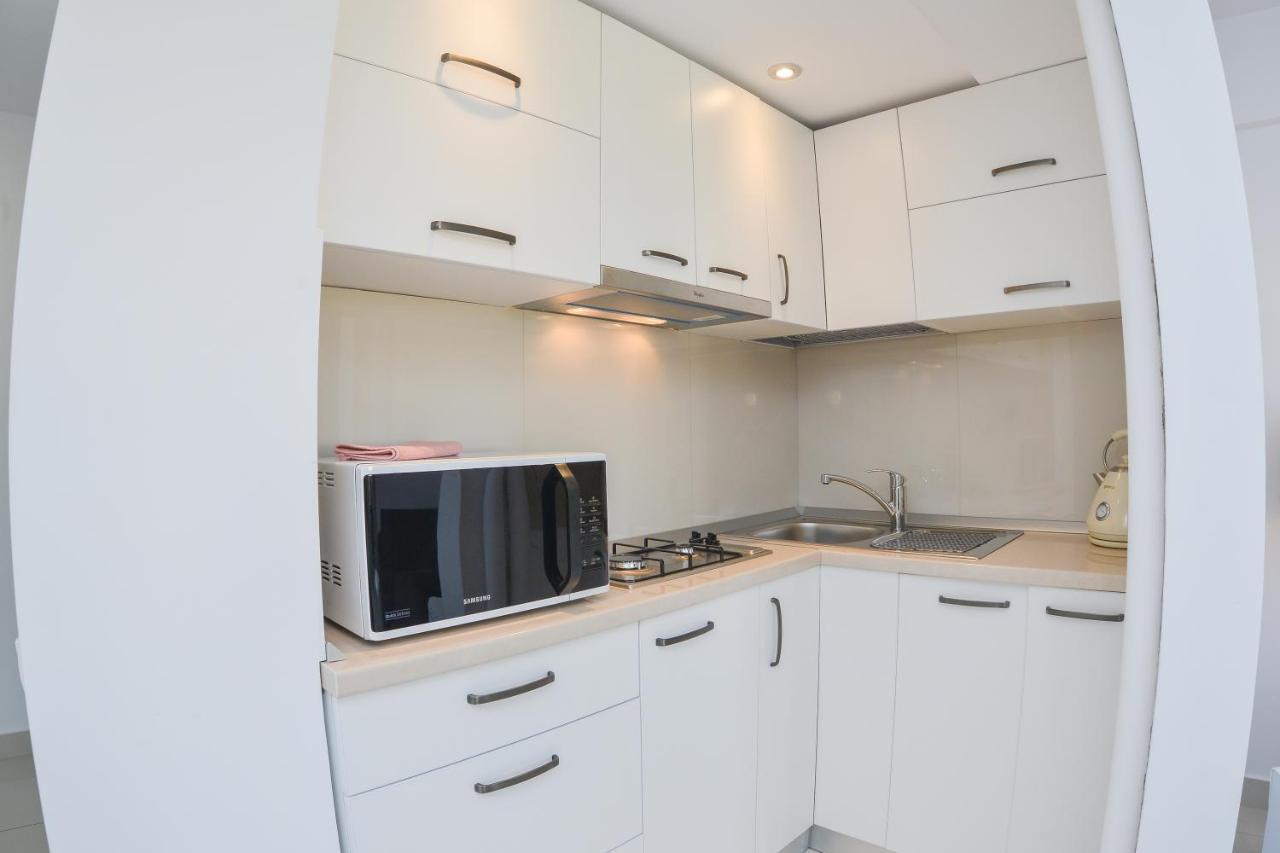 University Square Accommodation Bucureşti Ngoại thất bức ảnh